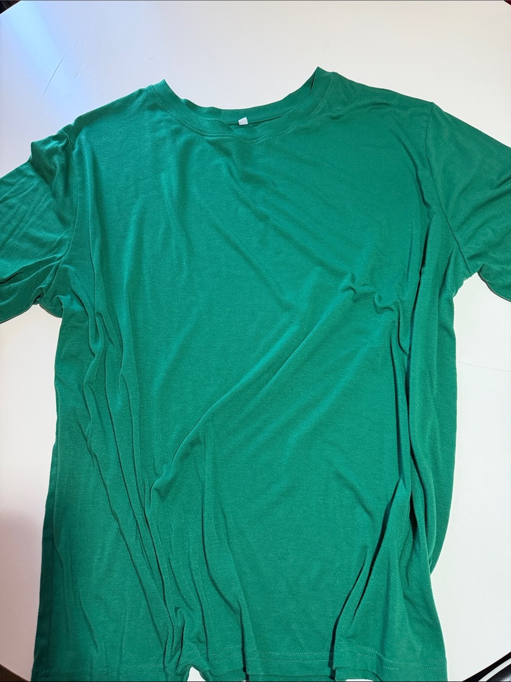 Women’s Green Short-Sleeve Crewneck Tee
